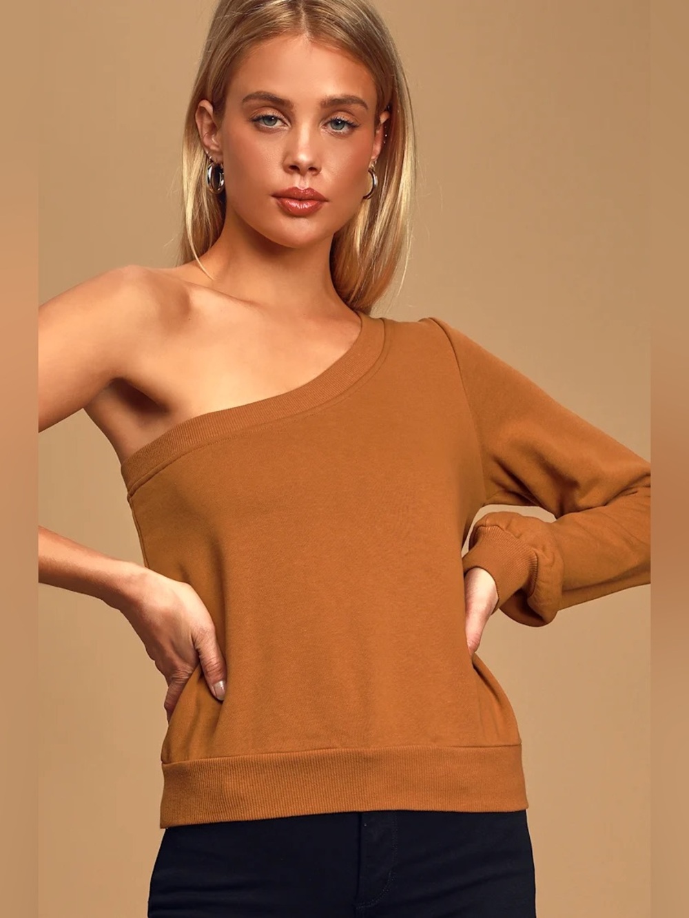 Lulu's | One-Shoulder Camel Brown Off-the-Shoulder Sweater